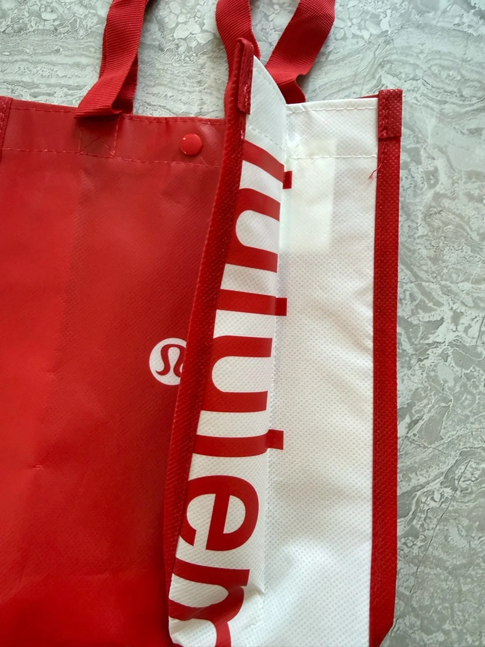 NWT lululemon athletica Red Foldable Tote with Center Logo, Small